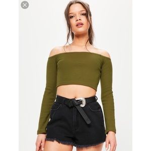 NWT MISSGUIDED ribbed long sleeve crop top